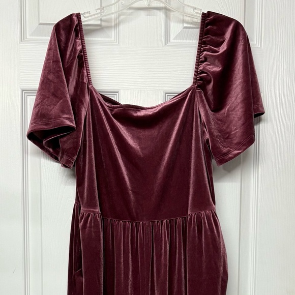 Old Navy Velvet Velour Cap Flutter-sleeve Jumpsuit Cranberry Color Sz XL - Picture 3 of 5